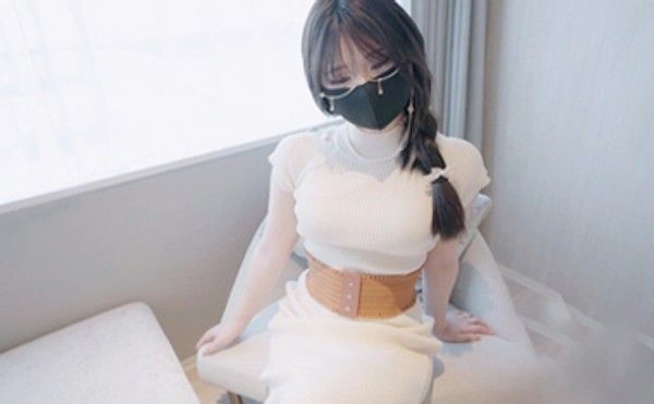 热门黑料-极品白虎网红小姐姐NANA牛奶妈妈