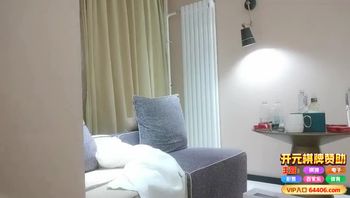 极品甜美嫩模，扛起长腿猛操连干两炮